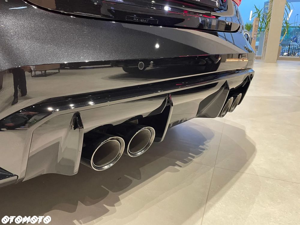 BMW M3 Competition M xDrive - 13