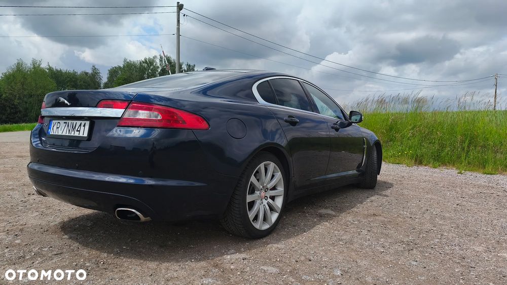 Jaguar XF - 13