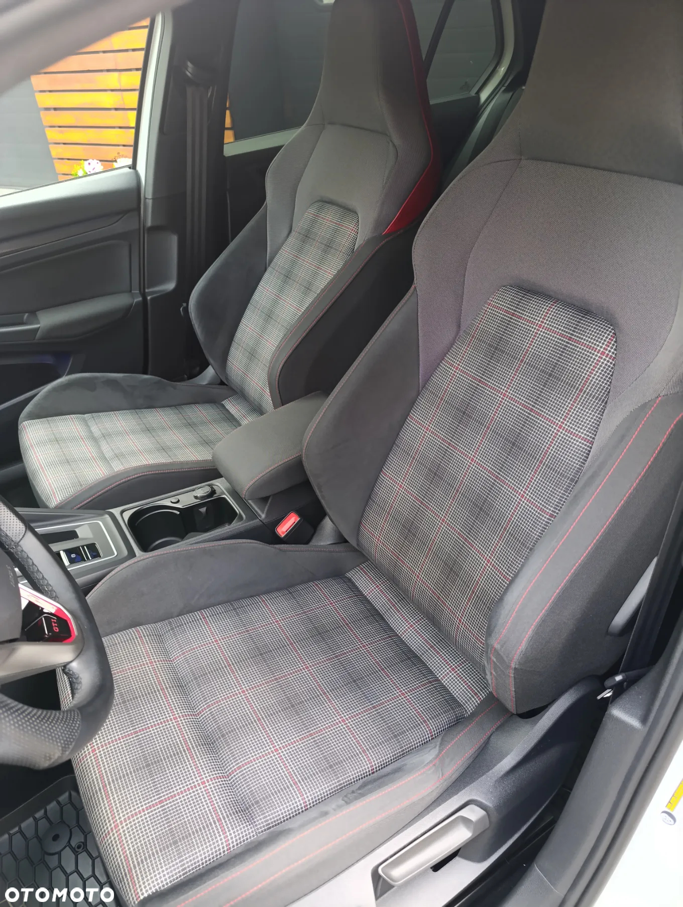 Volkswagen Golf VIII 2.0 TSI GTI DSG - 13