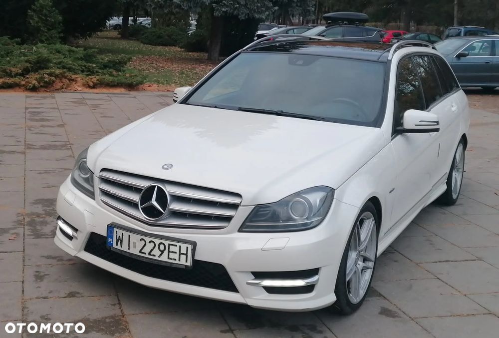 Mercedes-Benz Klasa C 350 CDI DPF 4Matic 7G-TRONIC BlueEFFICIENCY Special Edition - 2