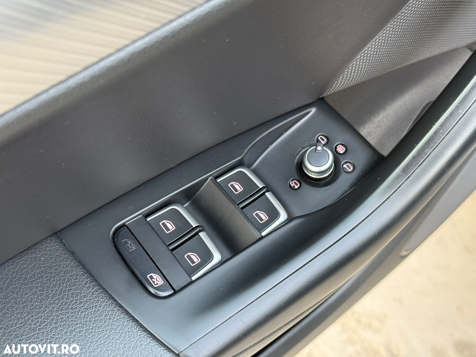 Audi Q3 2.0 TDI Quattro Stronic Design - 26