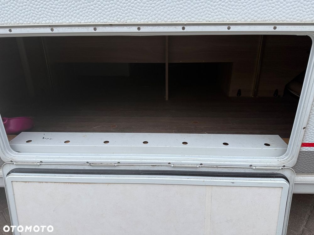 Burstner PREMIO - 25