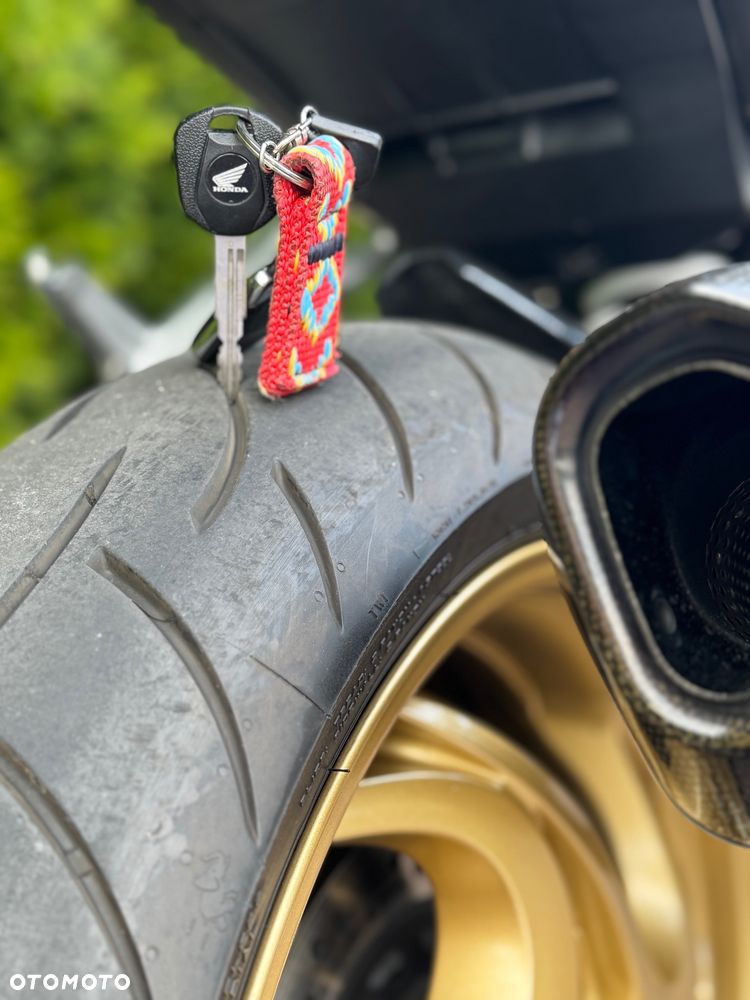 Honda CB - 17