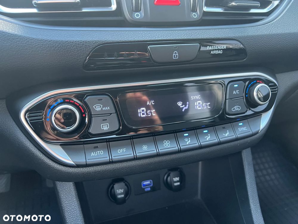 Hyundai i30 1.0 T-GDI Smart - 21
