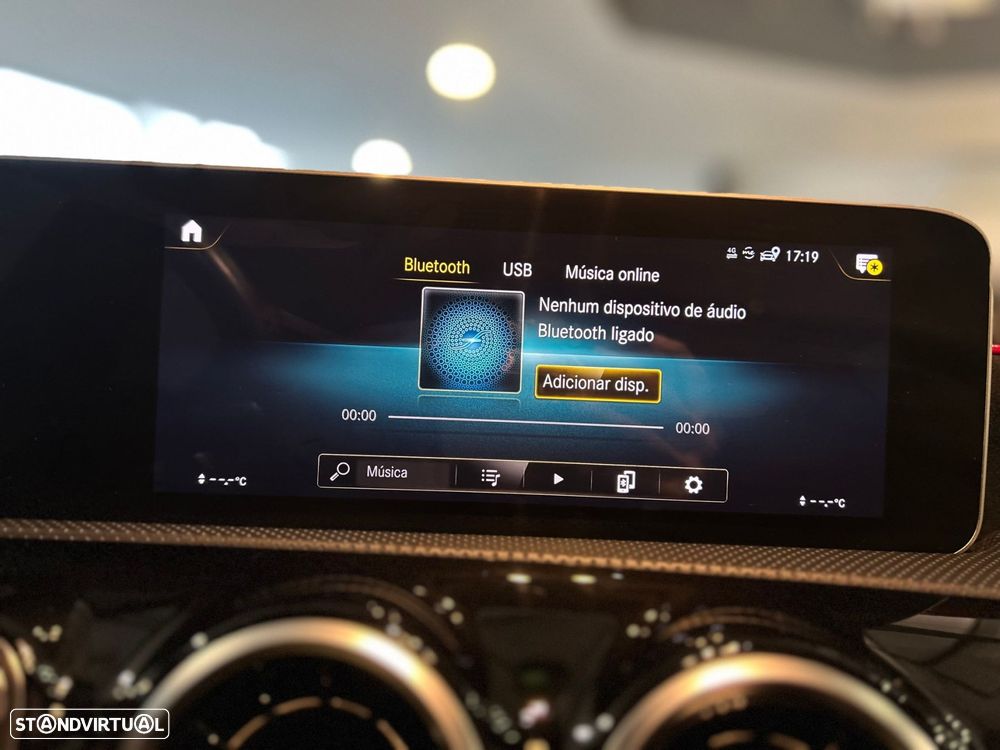 Mercedes-Benz A 180 d AMG Line Aut. - 25