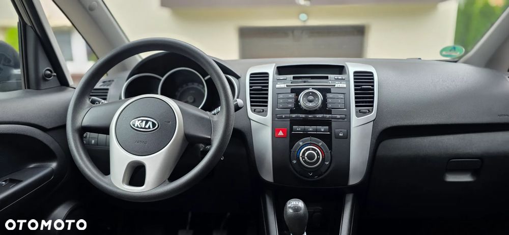 Kia Venga 1.4 CVVT Spirit - 13