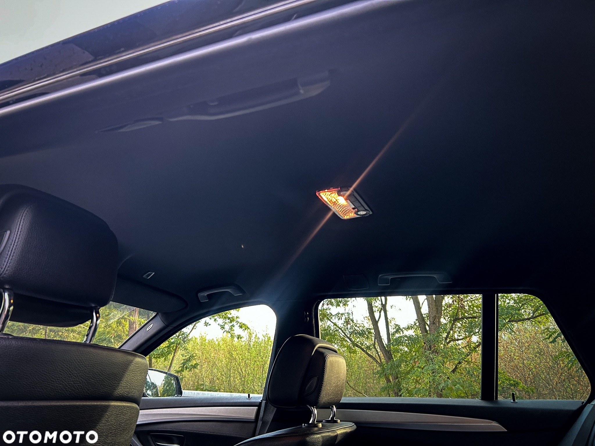 BMW Seria 5 520d Touring Luxury Line - 9