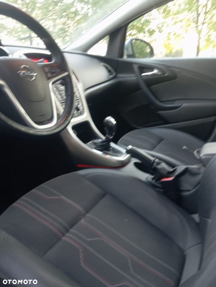 Opel Astra 1.4 EcoFLEX 150 Jahre - 18