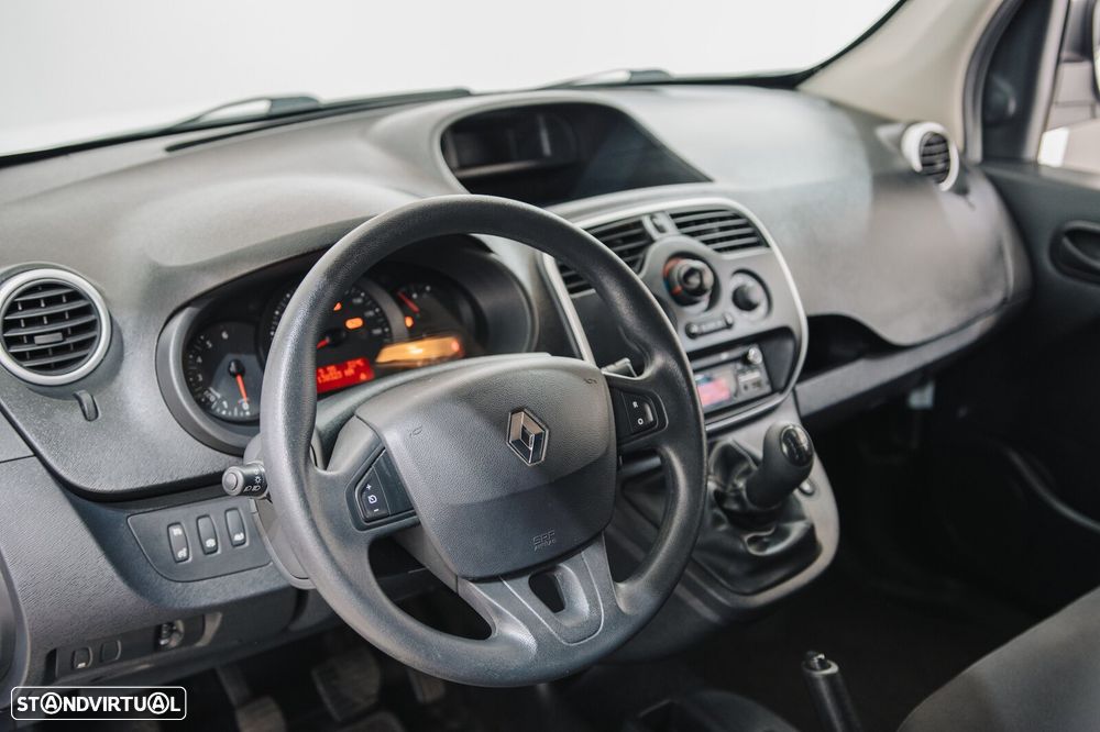 Renault kangoo 1.5 DCI 3 L - 13