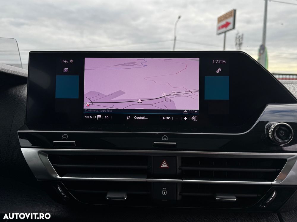 Citroën C4 1.2 PureTech S&S EAT8 Shine - 27