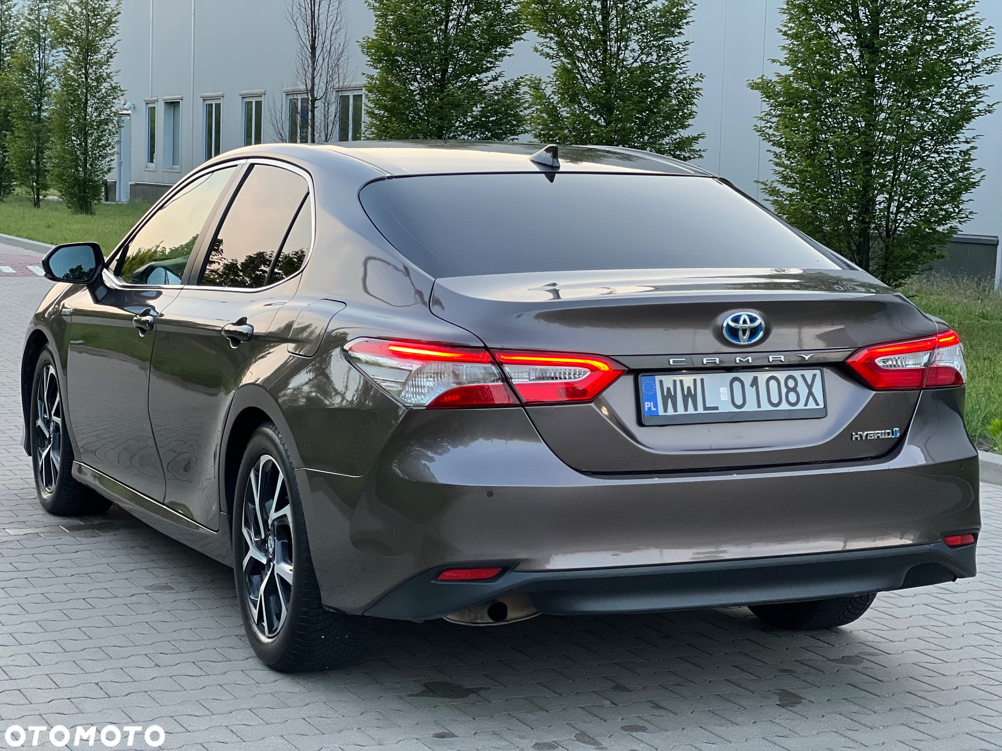 Toyota Camry 2.5 Hybrid Comfort CVT - 12