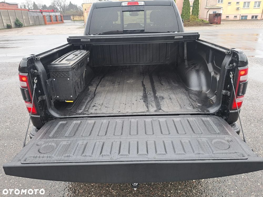 RAM 1500 Quad Cab Longbed Bighorn - 19