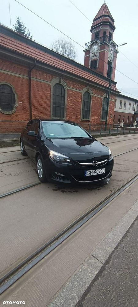 Opel Astra - 1