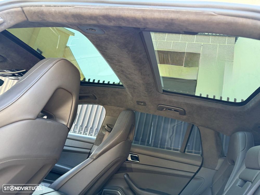 Porsche Panamera Turbo S E-Hybrid Executive - 36