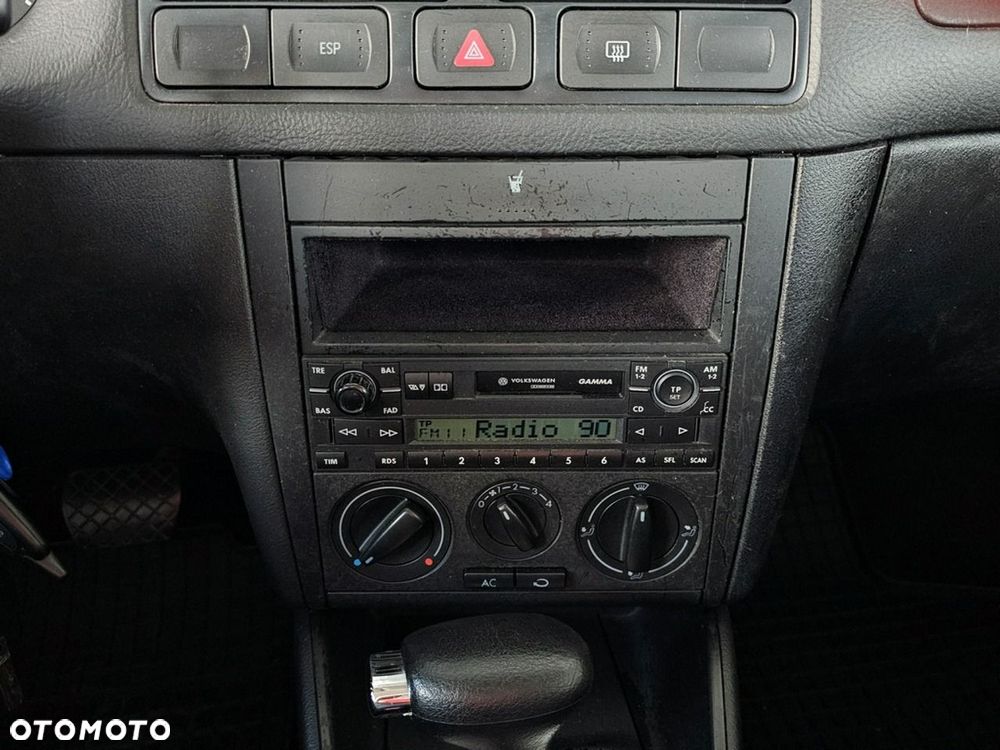 Volkswagen Golf - 16