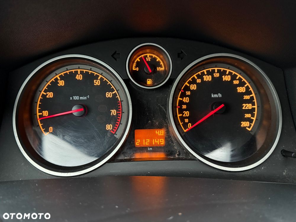 Opel Astra 1.6 Catch me now - 19