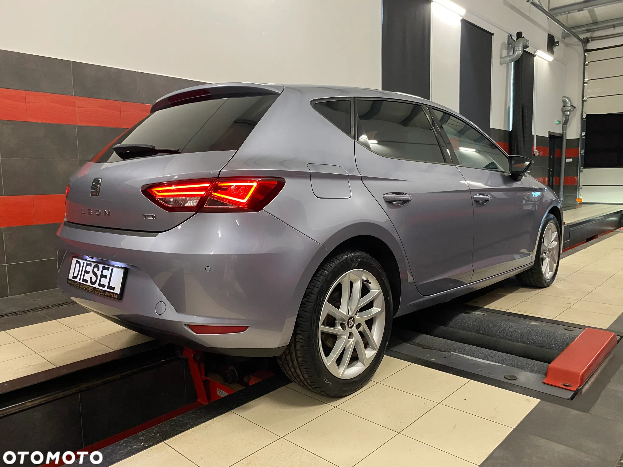 Seat Leon 1.6 TDI Reference - 11