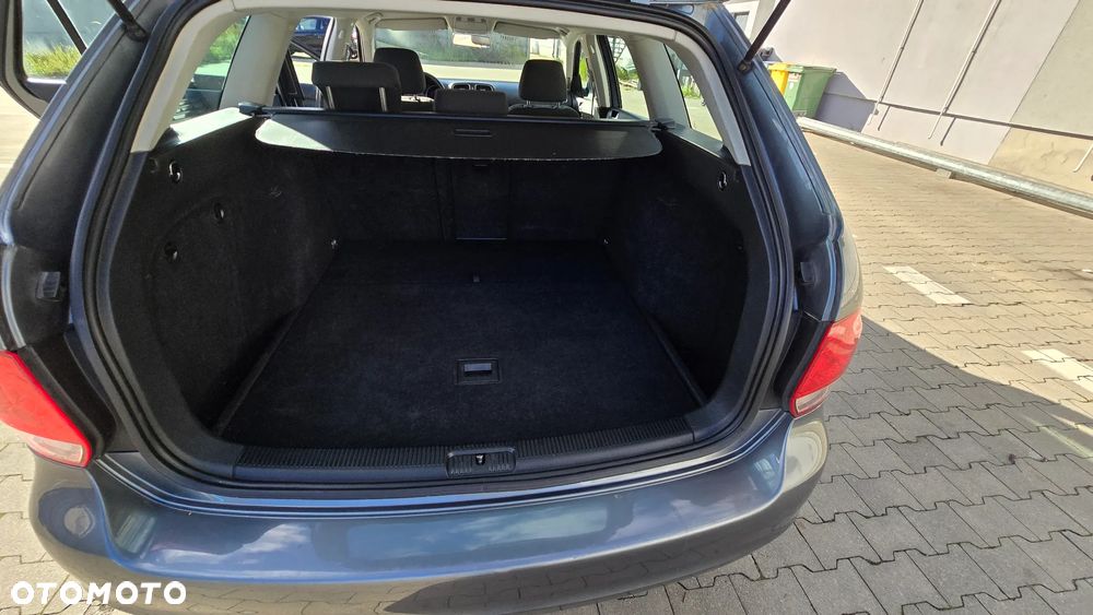 Volkswagen Golf 1.6 TDI Comfortline - 10