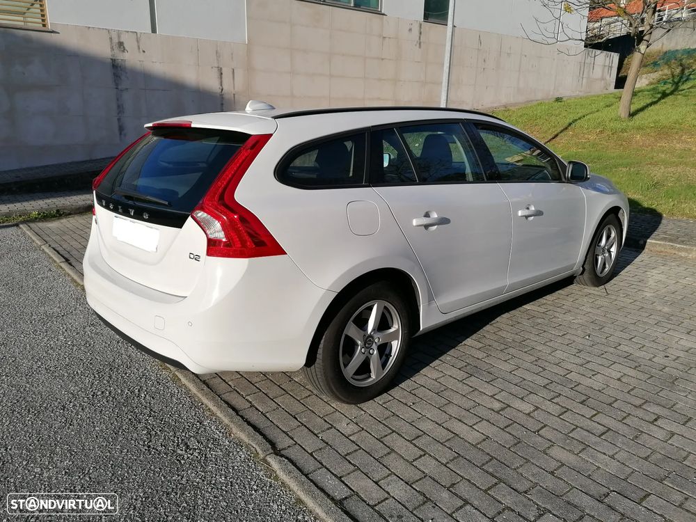 Volvo V60 D2 Kinetic - 6