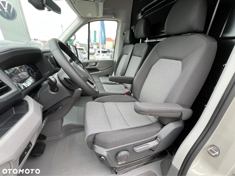 Volkswagen Crafter - 13