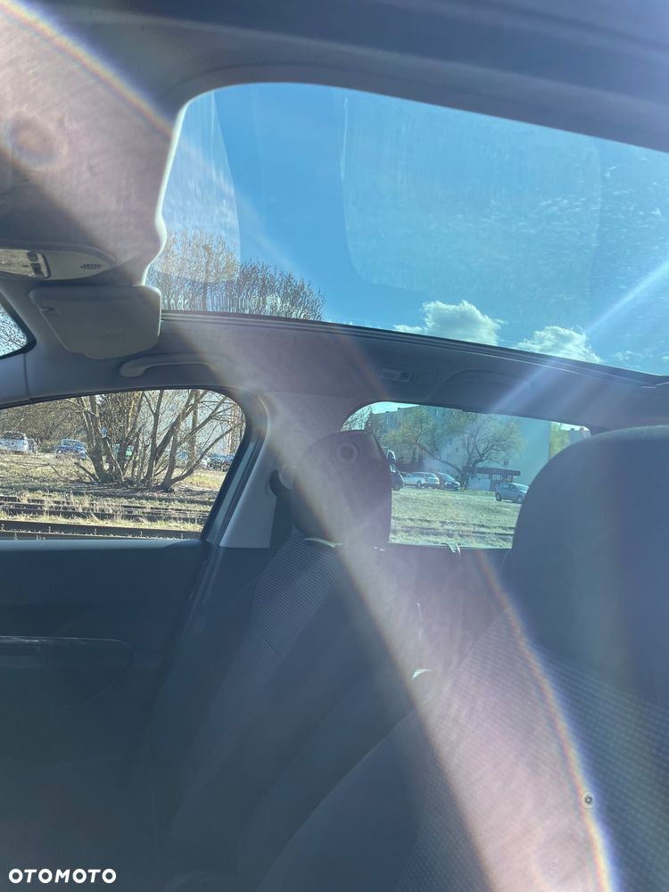 Peugeot 5008 1.6 HDi Premium - 16