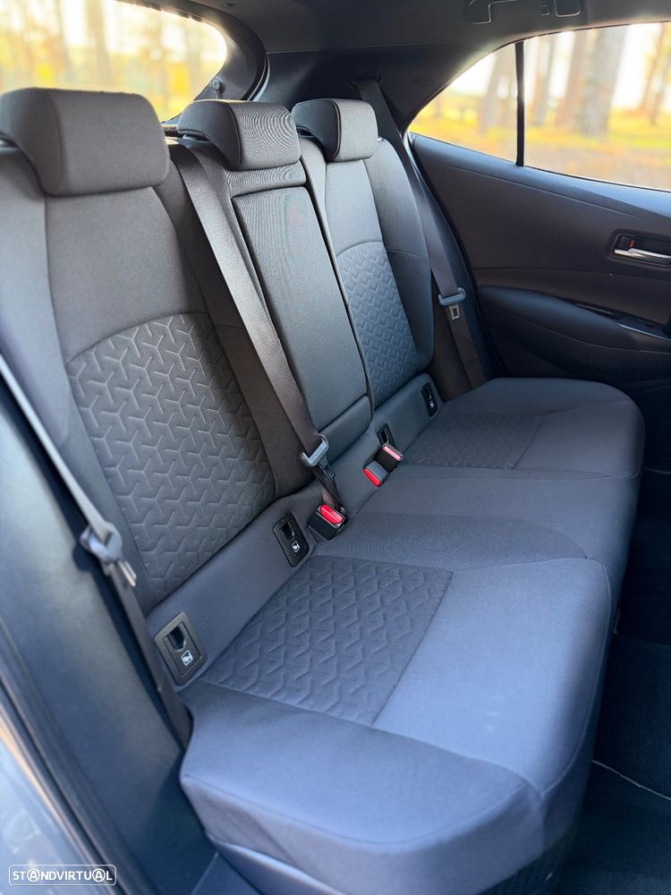 Toyota Corolla 1.8 Hybrid Comfort - 46