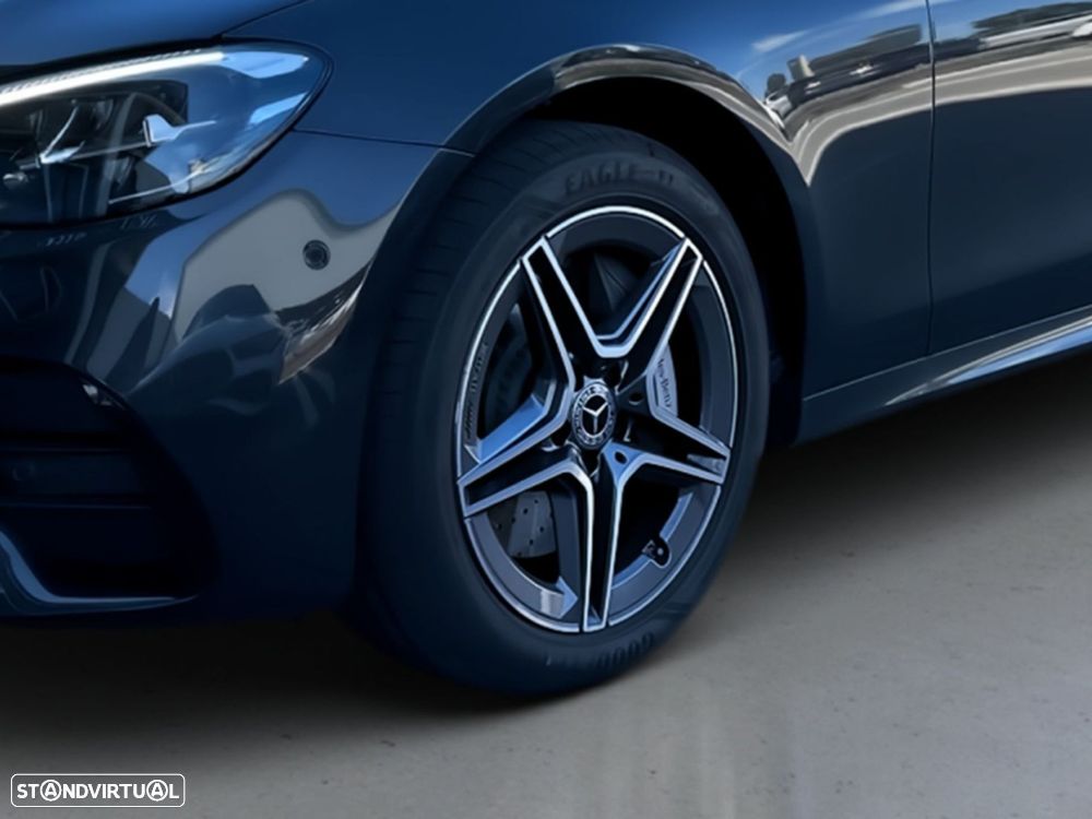 Mercedes-Benz e-300 - 3