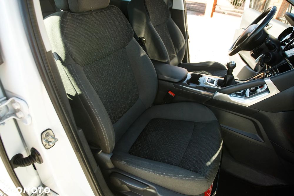 Peugeot 3008 1.6 Premium - 21