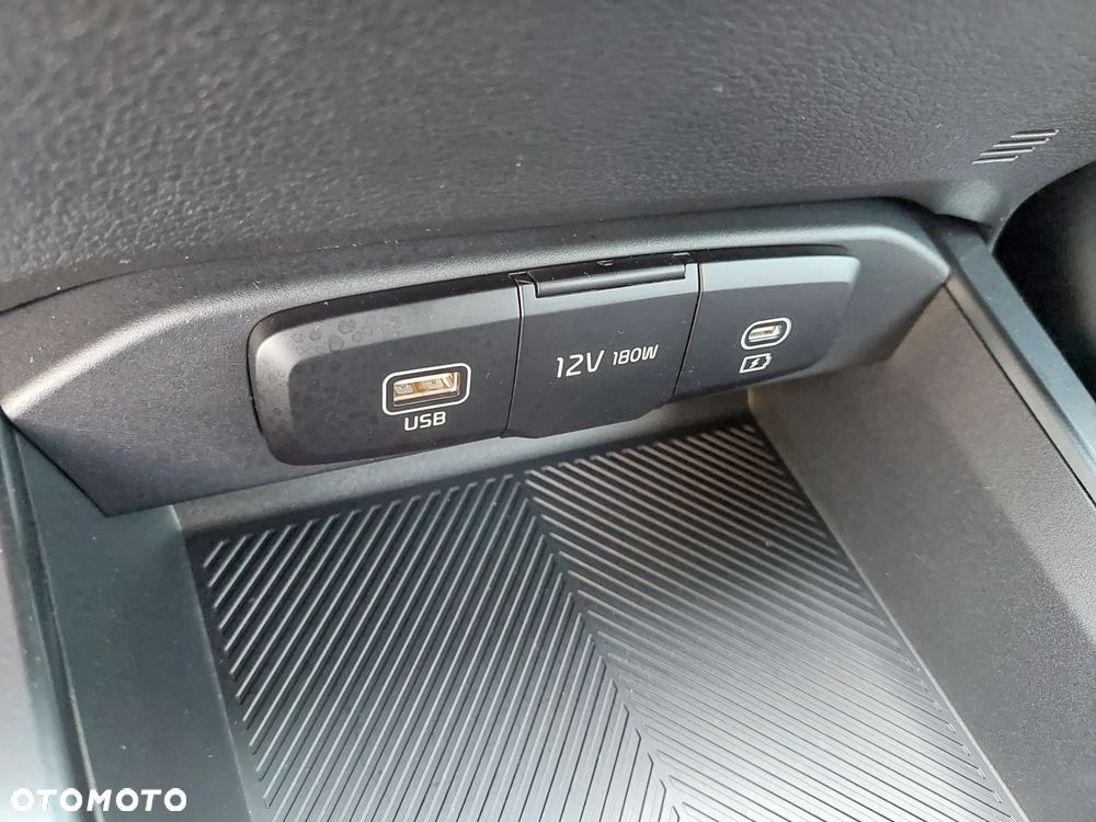 Kia XCeed - 20
