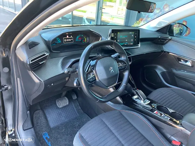 Peugeot e-208 50 kWh Active Pack - 11