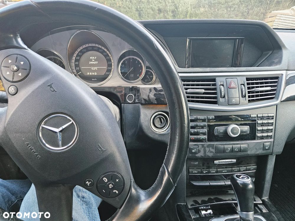 Mercedes-Benz Klasa E 200 Kompressor Automatik Avantgarde - 6