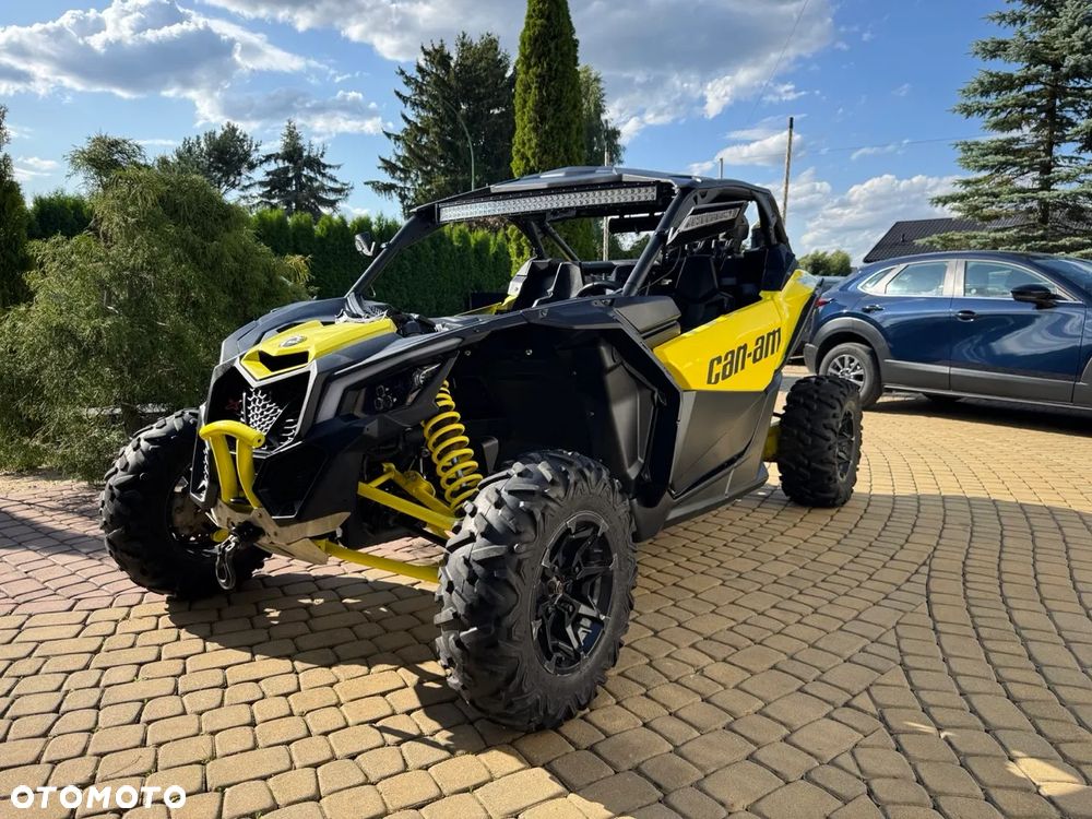 Can-Am Maverick - 1