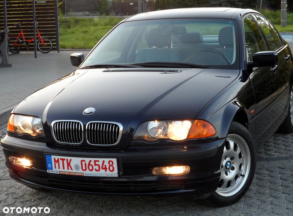 BMW Seria 3 - 3
