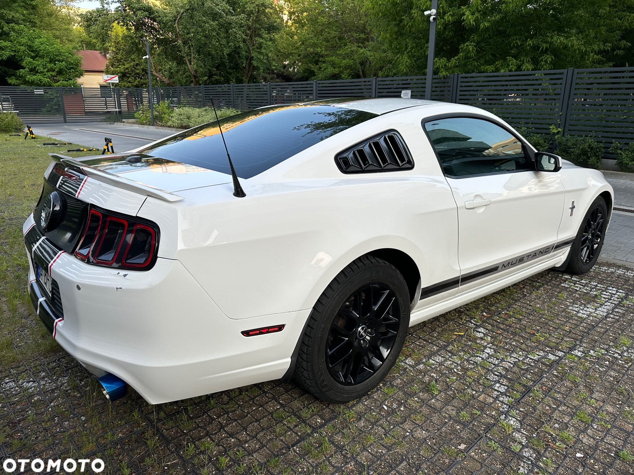 Ford Mustang 3.7 V6 Premium - 22