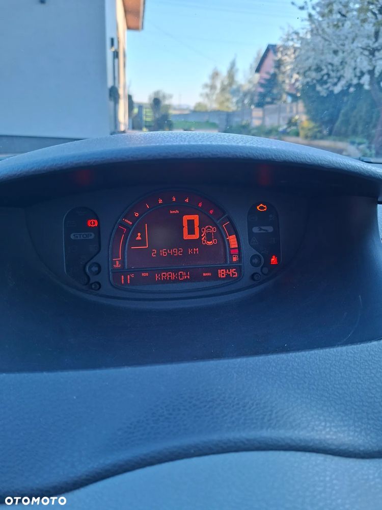Renault Modus - 9
