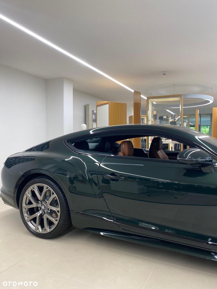 Bentley Continental GT W12 - 5