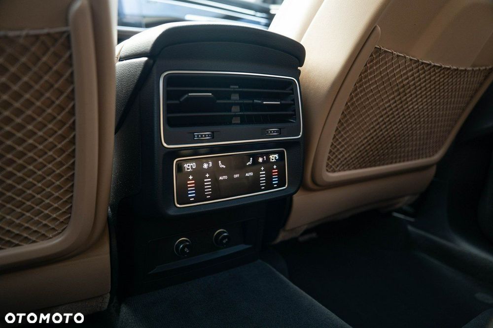 Audi Q8 - 27