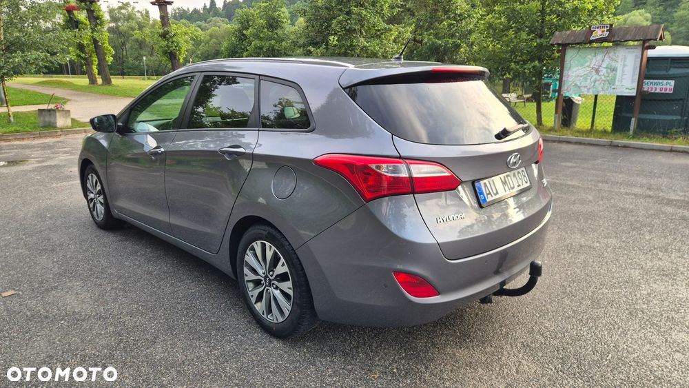 Hyundai i30 1.4 CRDi Advantage - 3