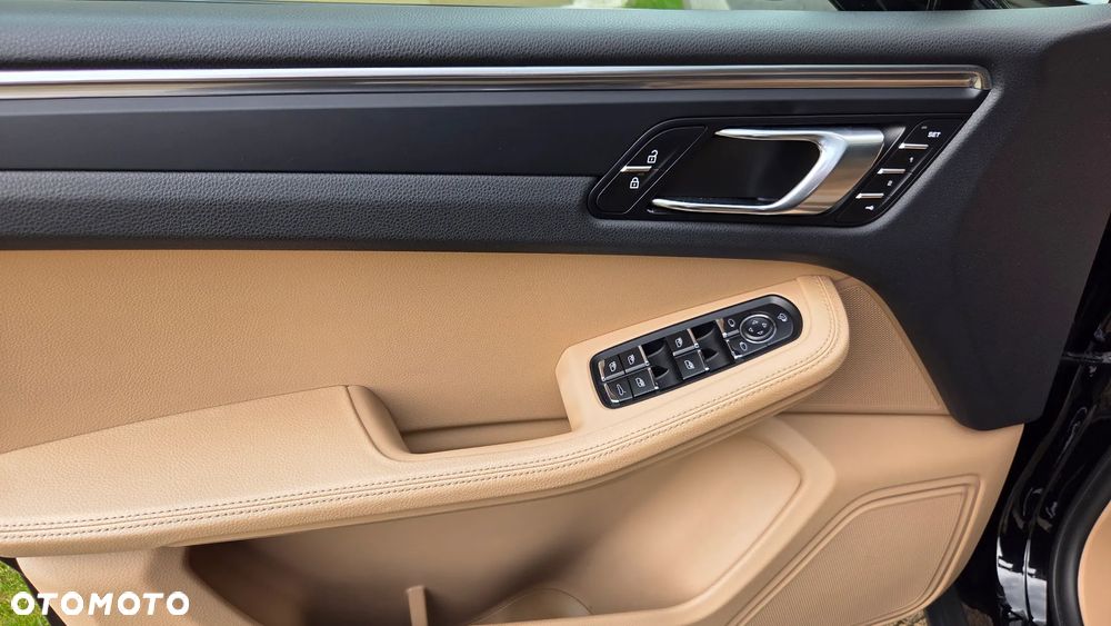 Porsche Macan Standard - 11