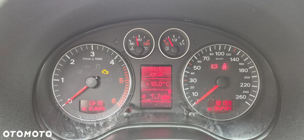 Audi A3 3-drzwiowe 2.0 TDI Ambiente - 8