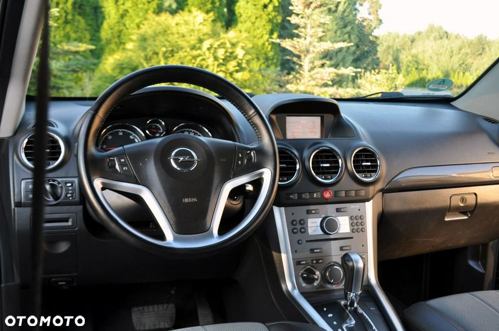 Opel Antara - 29