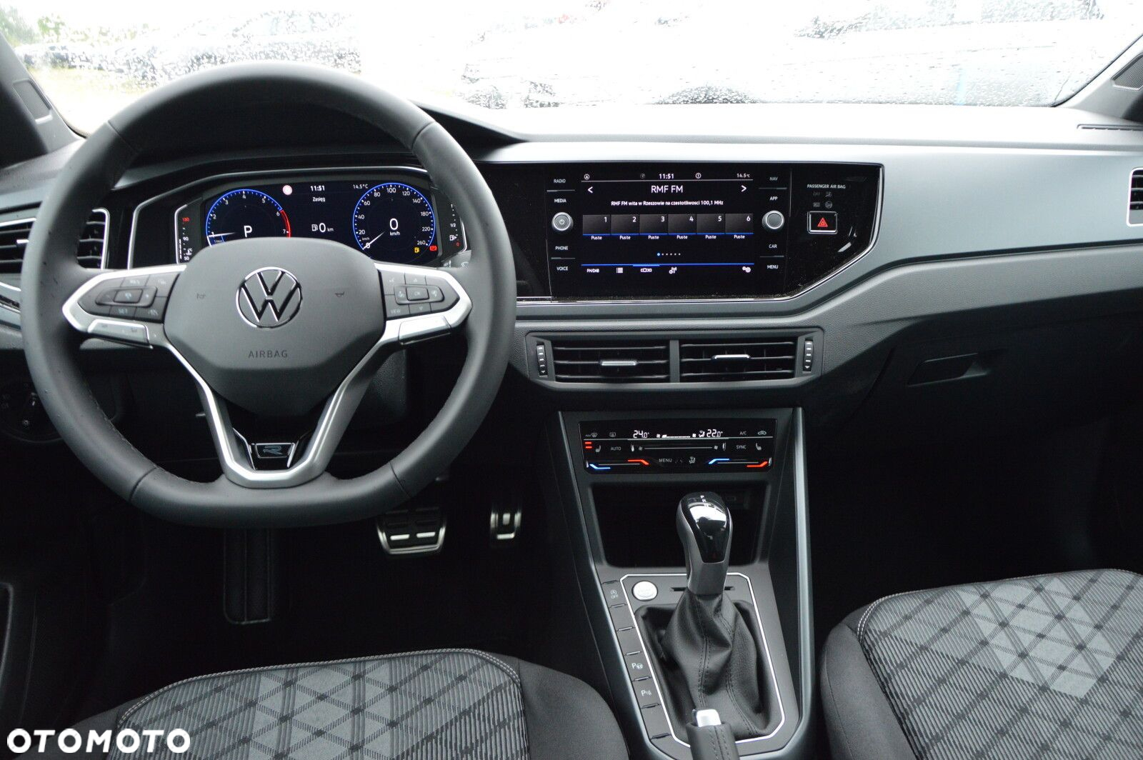 Volkswagen Taigo - 11