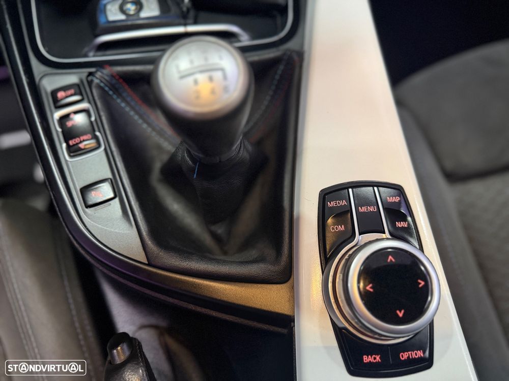 BMW 316 d Pack M - 26