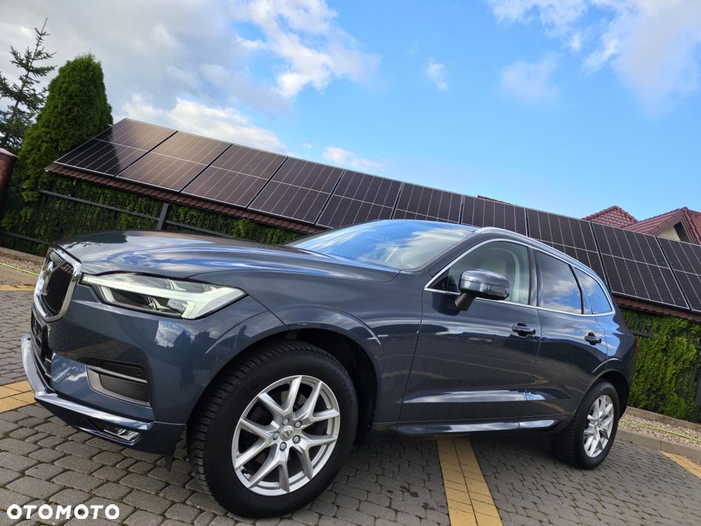 Volvo XC 60 D3 Drive-E Momentum - 1