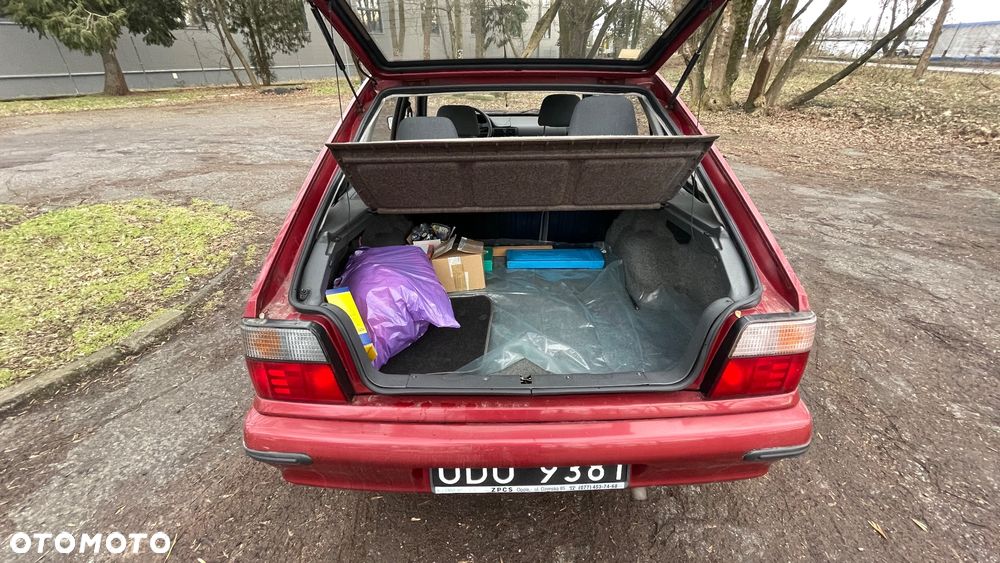 Polonez Caro - 16