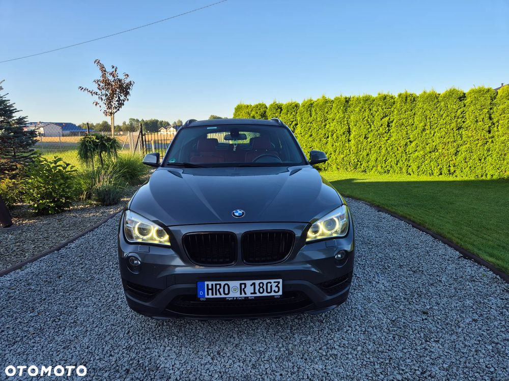 BMW X1 xDrive18d Sport Line - 17