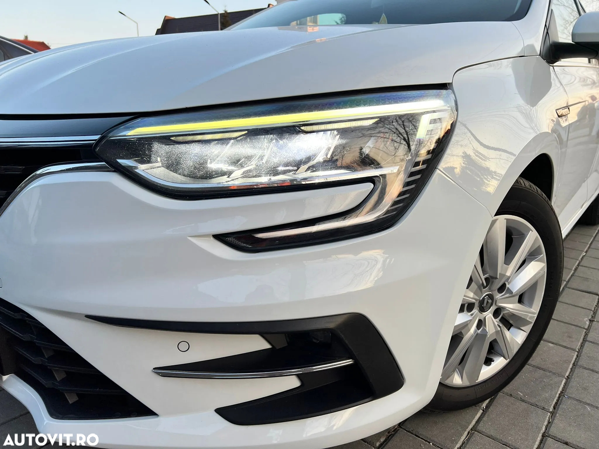 Renault Megane Blue dCi 116 Intens - 17