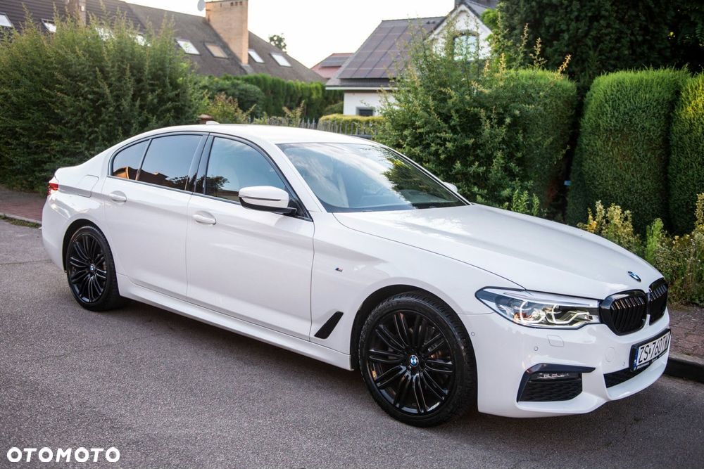 BMW Seria 5 520d xDrive MHEV M Sport sport - 2