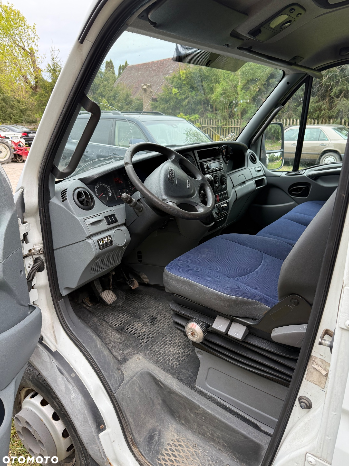 Iveco Daily 35C18 D - 12