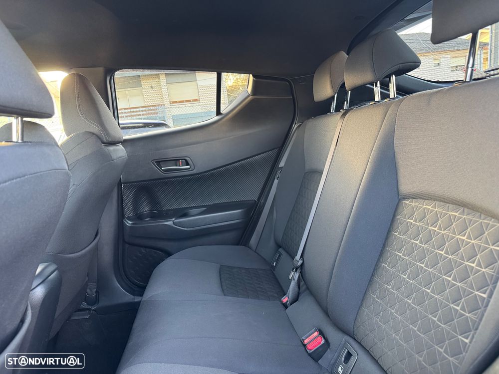 Toyota C-HR 1.8 Hybrid Square Collection - 9